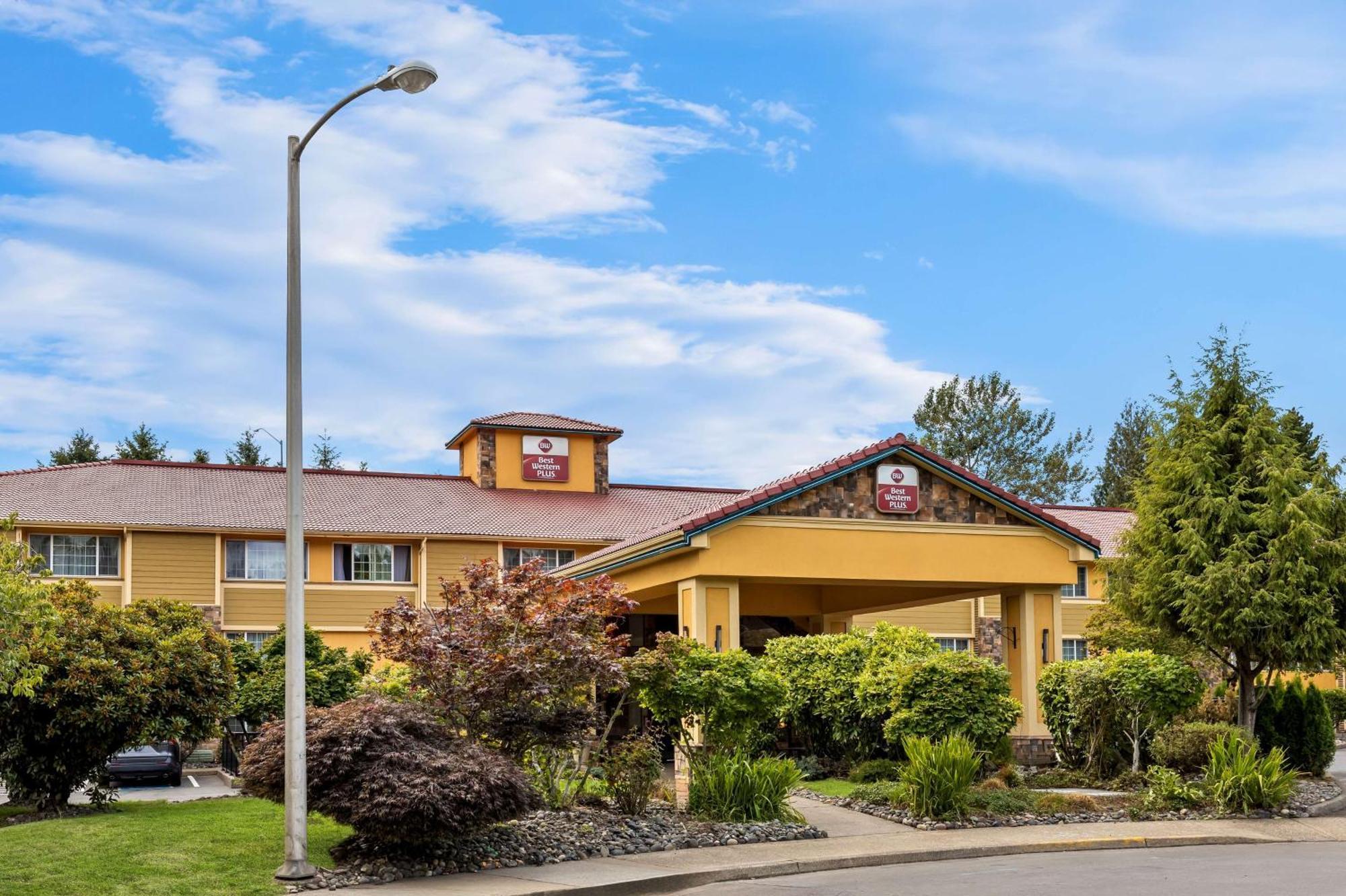 Best Western Plus Parkway Inn Вілсонвілл Екстер'єр фото