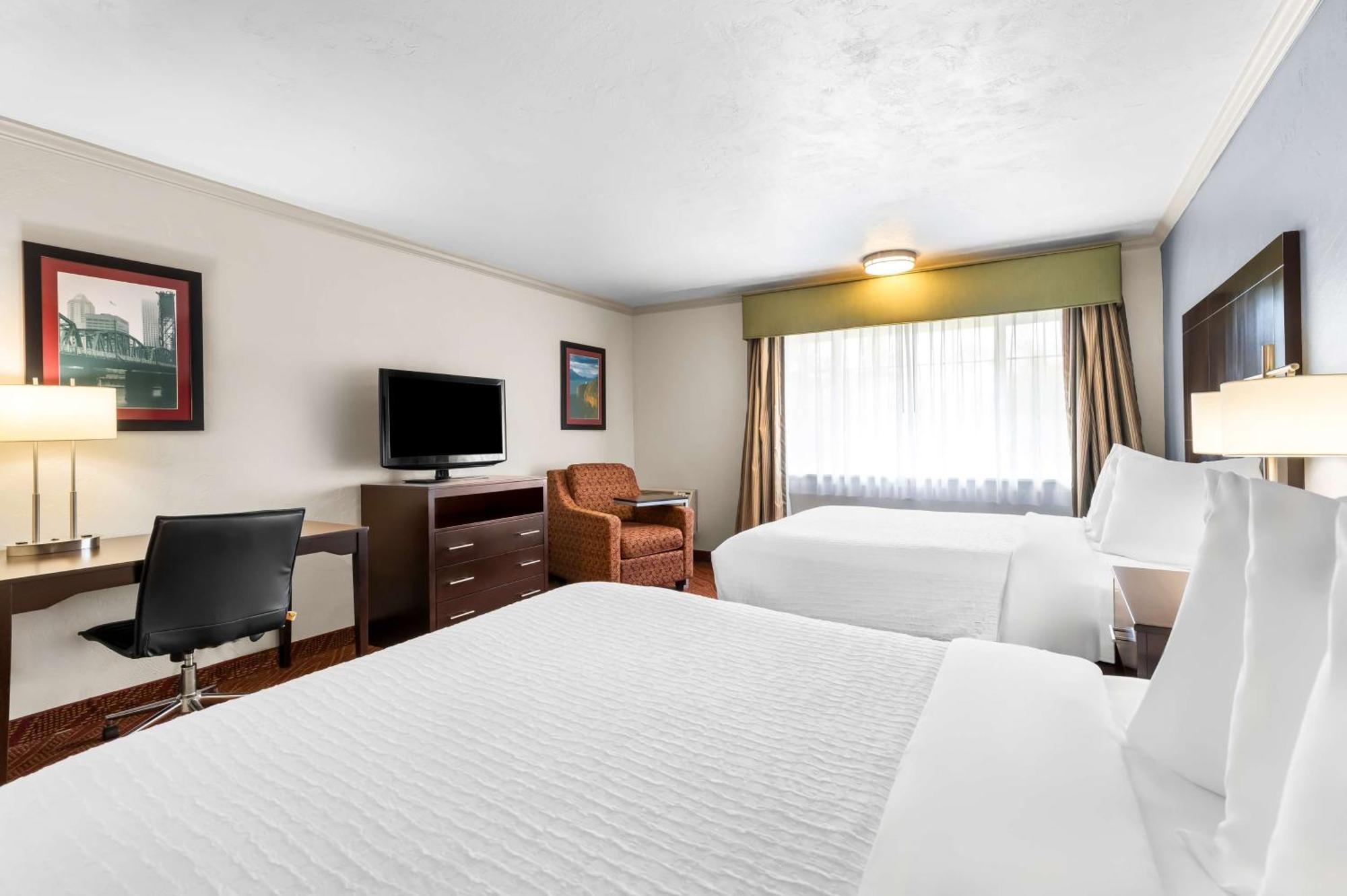 Best Western Plus Parkway Inn Вілсонвілл Екстер'єр фото
